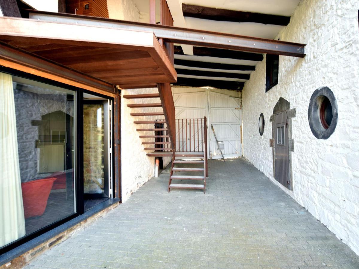 Modern And Cozy Studio In A Former Coach House Робервил Екстериор снимка